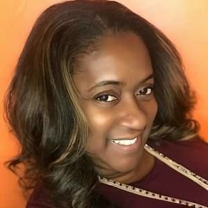 Meet your Posher, Shea